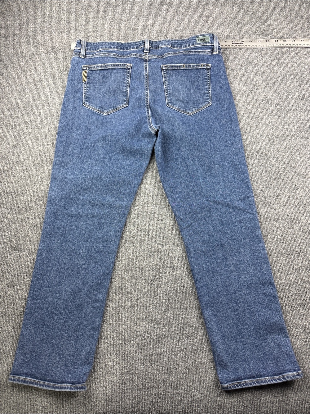 PAIGE Brigitte Mid Rise Boyfriend Cropped Dark Blue  Jeans, Size 31 - Picture 5 of 9